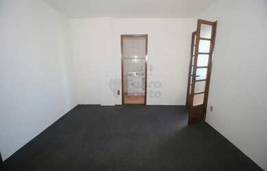 Imagem: O apartamento possui 2 Dormitórios, 1 Banheiro, 57m² de Área