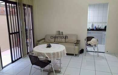 Imagem: O apartamento possui 2 Dormitórios, 2 Banheiros, 1 Vaga na