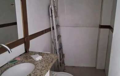 Imagem: A casa possui 2 Dormitórios, 1 Banheiro, 30m² de Área e