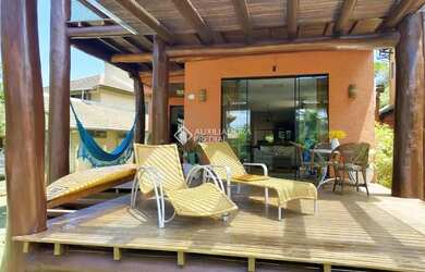 Imagem 12: Casa de Alto Padrão Mobiliada à Venda no Condomínio Ibira - Imbituba/SC