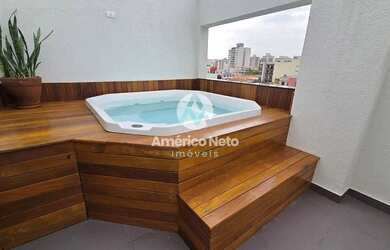 Imagem: O apartamento na cobertura possui 3 Dormitórios, 1 Banheiro