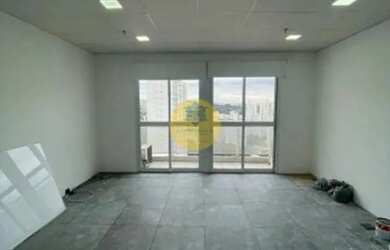 Imagem: O depósito possui 1 Vaga na garagem, 35m² de Área e está