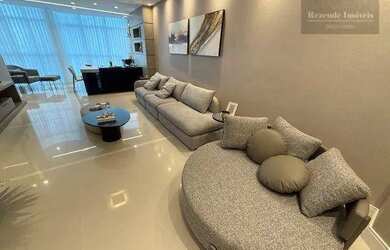 Imagem 2: Apartamento com 3 Suites e 2 Vagas à Venda - Centro - Balneário Camboriú/SC