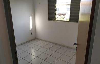 Imagem: O apartamento possui 2 Dormitórios, 1 Banheiro e Imóvel novo