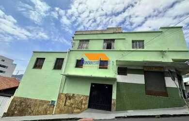 Imagem: A casa à venda possui 3 Dormitórios, 1 Banheiro, 2 Vagas na