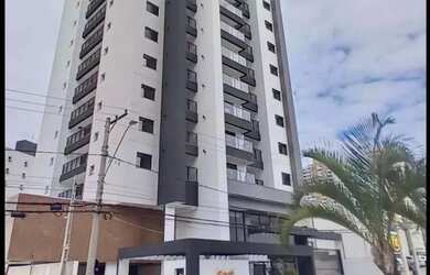 Imagem: O apartamento possui 1 Dormitório, 1 Banheiro, 1 Vaga na garagem