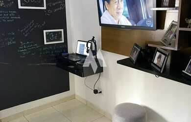 Imagem: O apartamento à venda possui 1 Dormitório, 1 Banheiro, 1 Vaga