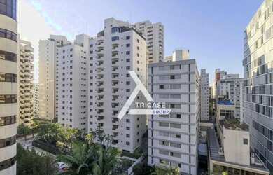 Imagem: O apartamento possui 3 Dormitórios, 3 Banheiros, 2 Vagas na