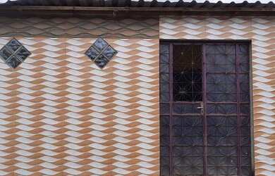 Imagem: A casa possui 2 Dormitórios, 1 Banheiro, 18m² de Área e