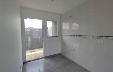 Imagem 5: Casa para Venda em Fazenda Rio Grande, Estados, 2 dormitórios, 1 banheiro, 1 vaga