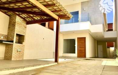 Imagem: A casa em condomínio possui 3 Dormitórios, 4 Banheiros, 3