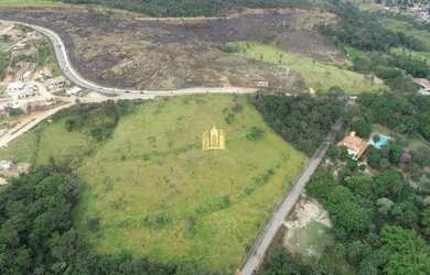 Imagem: O terreno possui 1.340m² de Área e está localizado em Vianópolis