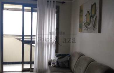 Imagem: O apartamento possui 2 Dormitórios, 2 Banheiros, 2 Vagas na