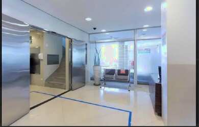 Imagem: O depósito possui 1 Vaga na garagem, 80m² de Área e está