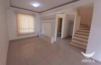 Imagem: A casa em condomínio possui 3 Dormitórios, 2 Banheiros, 1