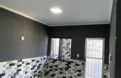 Imagem: A casa possui 2 Dormitórios, 1 Banheiro e está localizado