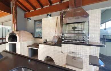 Imagem: A casa em condomínio possui 4 Dormitórios, 4 Banheiros, 4