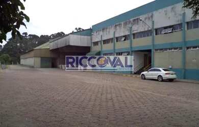 Imagem: O depósito possui 10000m² de Área e está localizado em Distrito