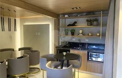 Imagem: O apartamento possui 1 Dormitório, 1 Banheiro, 2 Vagas na garagem