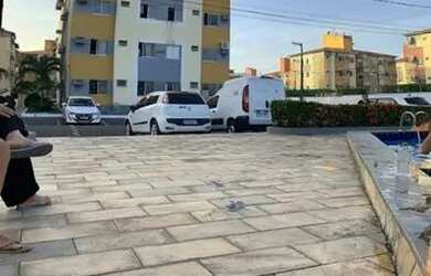 Imagem: O apartamento possui 2 Dormitórios, 1 Banheiro, 1 Vaga na garagem