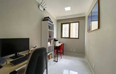 Imagem 9: Apartamento na Paralela. Piscina, Varanda, 79m² de Áreae1 Vaga na garagem