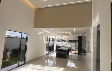 Imagem 3: Vendo casa Residencial Rosa de Leiria, 143m², 3 quartos, sendo 3 suítes