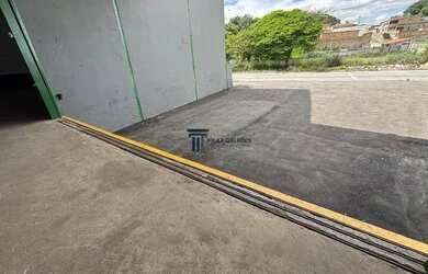 Imagem 8: Galpão para aluguel com Docas com 1400 m² no Jardim das Alterosas
