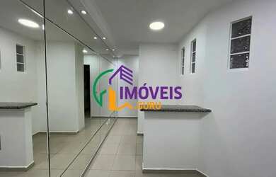 Imagem: O depósito possui 1 Vaga na garagem e 43m² de Área e está