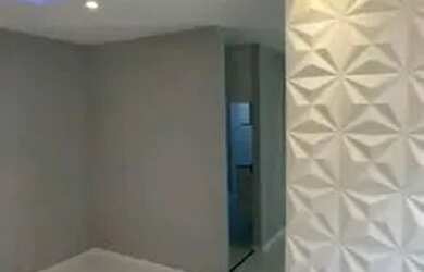 Imagem: O apartamento possui 1 Dormitório, 1 Banheiro, 1 Vaga na garagem