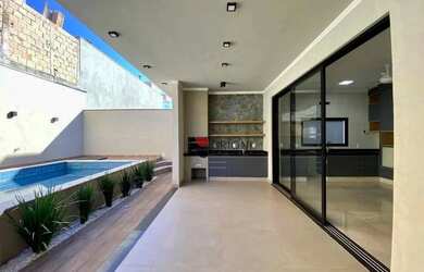 Imagem: A casa em condomínio possui 3 Dormitórios, 4 Banheiros, 4