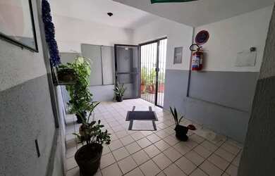 Imagem 7: Amplo apartamento de 2 quartos com vista para o mar