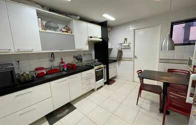 Imagem 2: vendo 3/4 -98m2-dce. Varanda, 98m² de Área, 2 Vagas na garageme3 Dormitórios