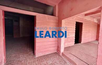 Imagem: O depósito possui 274m² de Área e está localizado em Vila