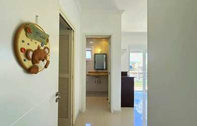 Imagem 8: Casa em Hípica. Piscina, Churrasqueira, Área de serviçoeLareira