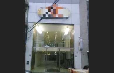 Imagem: O depósito possui 500m² de Área e está localizado em Centro