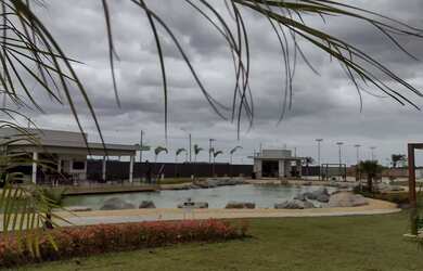 Imagem: O terreno possui 180m² de Área e está localizado em Parque