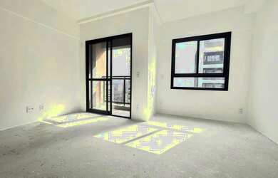 Imagem: O studio possui 1 Dormitório, 1 Banheiro, 24m² de Área e