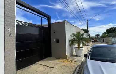 Imagem: A casa em condomínio possui 3 Dormitórios, 3 Banheiros, 5