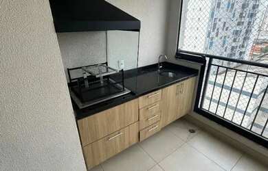 Imagem: O apartamento possui 3 Dormitórios, 2 Banheiros, 2 Vagas na