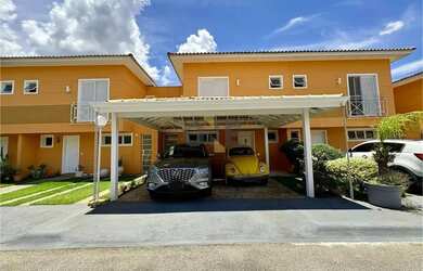 Imagem: A casa em condomínio possui 3 Dormitórios, 3 Banheiros, 2