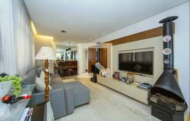 Imagem: O apartamento possui 4 Dormitórios, 4 Banheiros, 3 Vagas na