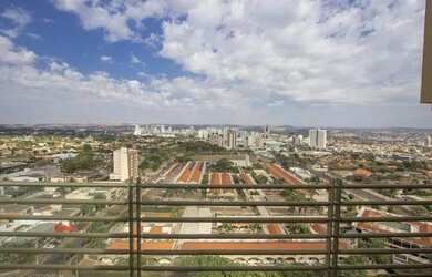 Imagem: O apartamento possui 3 Dormitórios, 5 Banheiros, 4 Vagas na