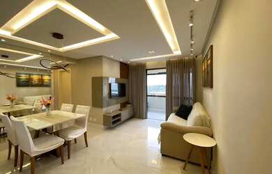 Imagem 3: Apartamento na Paralela. Piscina, Varanda, 79m² de Áreae1 Vaga na garagem