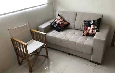 Imagem: O apartamento possui 1 Dormitório, 1 Banheiro, 1 Vaga na garagem