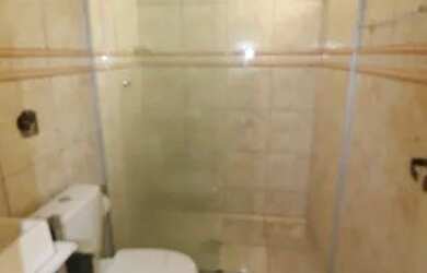 Imagem: A casa em condomínio possui 3 Dormitórios, 1 Banheiro, 1 Vaga