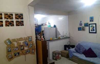 Imagem: A casa possui 1 Dormitório, 1 Banheiro, 58m² de Área e está