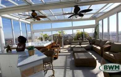 Imagem: O apartamento na cobertura possui 3 Dormitórios, 5 Banheiros