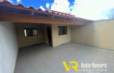 Imagem: A casa possui 2 Dormitórios, 2 Banheiros, 4 Vagas na garagem