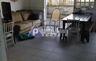 Imagem: O apartamento na cobertura possui 1 Dormitório, 2 Banheiros