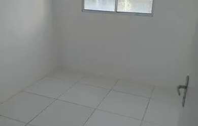 Imagem: O apartamento possui 2 Dormitórios, 1 Banheiro, 2 Vagas na